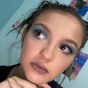 Meet your Posher, Kaitlynn